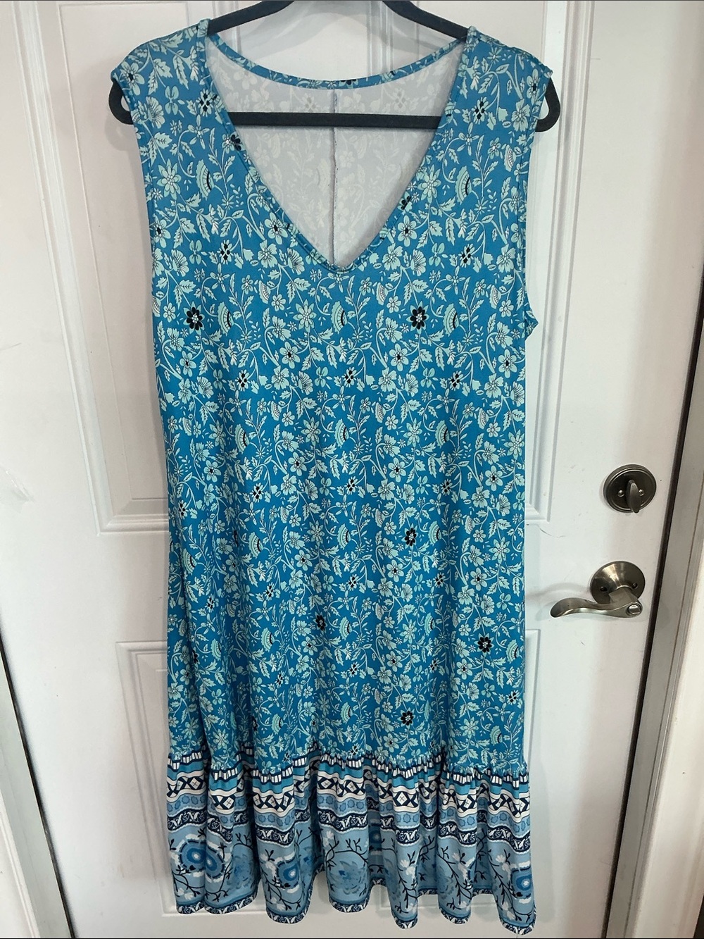 Sleeveless turquoise dress with delicate floral pattern  in size 1XL SO PRETTY - Picture 4 of 10